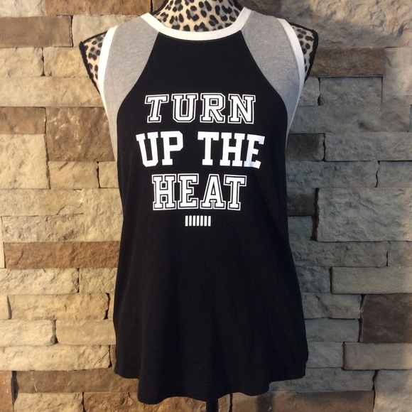 Victoria's Secret Tops - VSX SPORT Workout Top